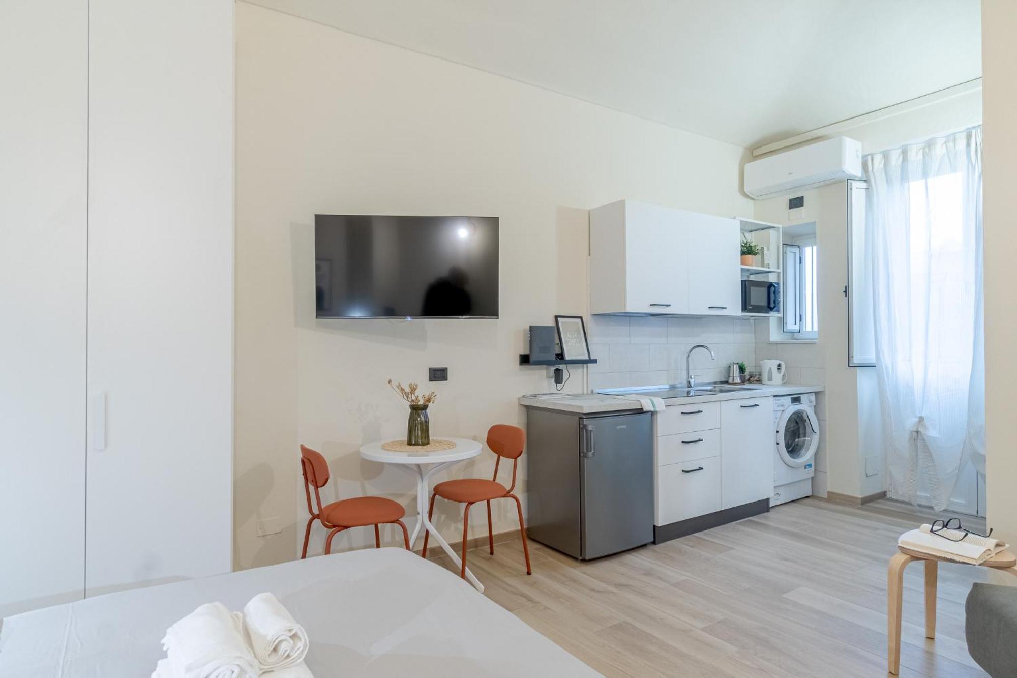 Porta Susa Lovely Mini Studio Turin Ngoại thất bức ảnh