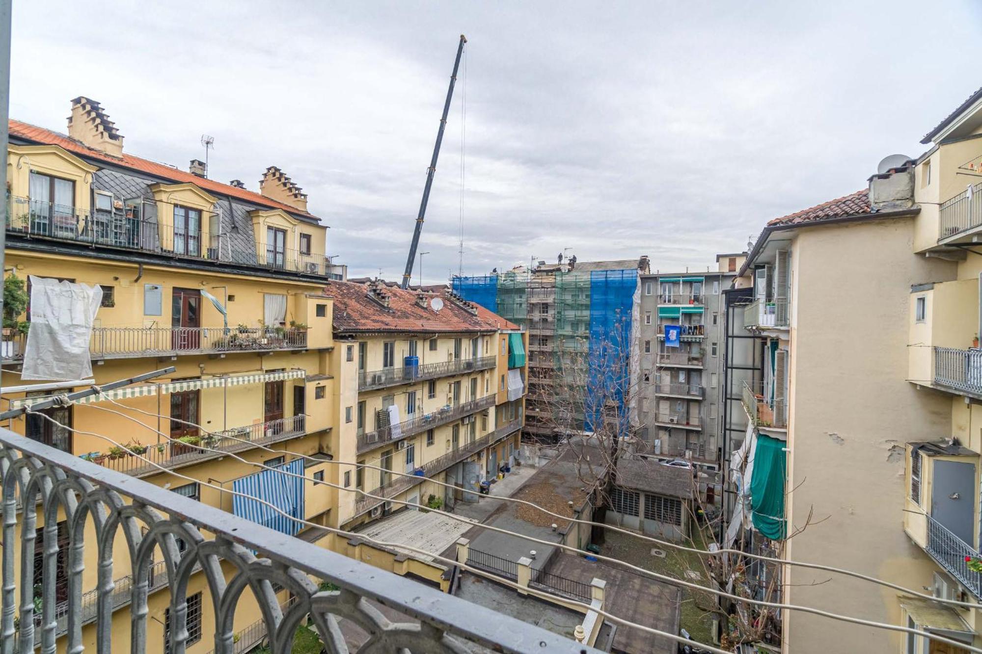 Porta Susa Lovely Mini Studio Turin Ngoại thất bức ảnh